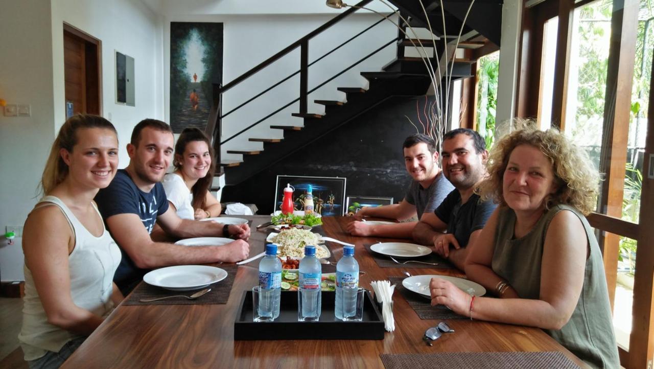 Kings Villa גאלה מראה חיצוני תמונה